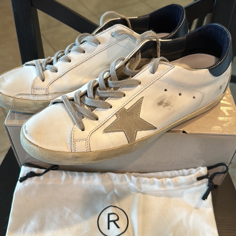 Golden Goose size 41 Superstars
